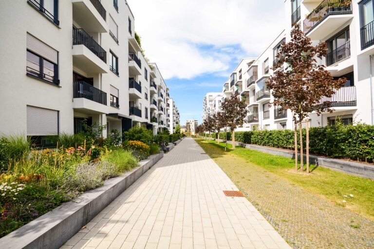 Aufwärtstrend im Wohnungsbau? Branche fordert Fortsetzung des Reformkurses
