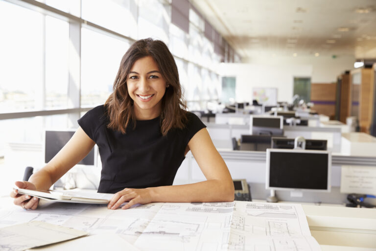 Neue Zahlen der BAUINDUSTRIE: Mehr Frauen interessieren sich für Berufe in der Bauwirtschaft