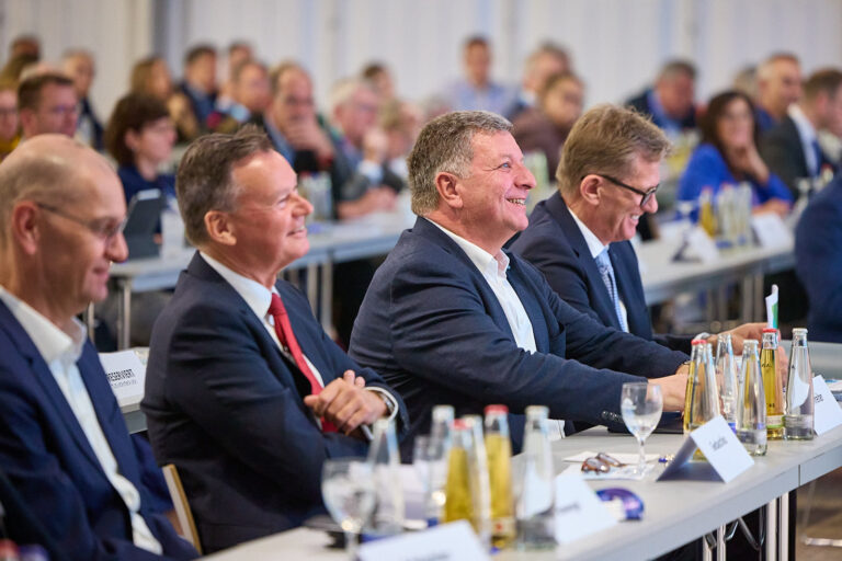60 Jahre „WohWi im Dialog“: VdW Bayern fordert Impulse für den Wohnungsbau